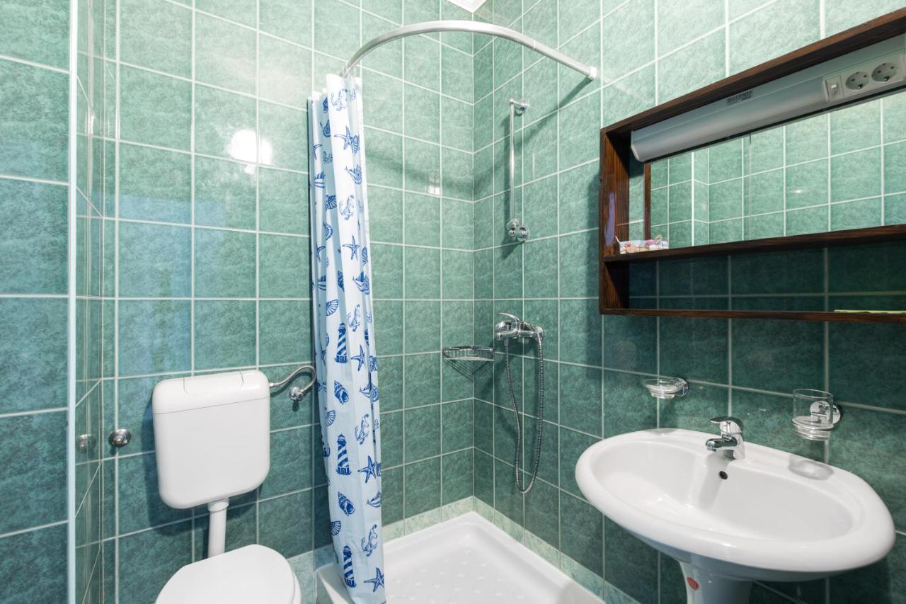 Pape Punat Apartmani I Sobe מראה חיצוני תמונה