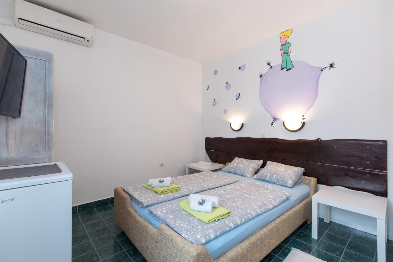 Pape Punat Apartmani I Sobe מראה חיצוני תמונה